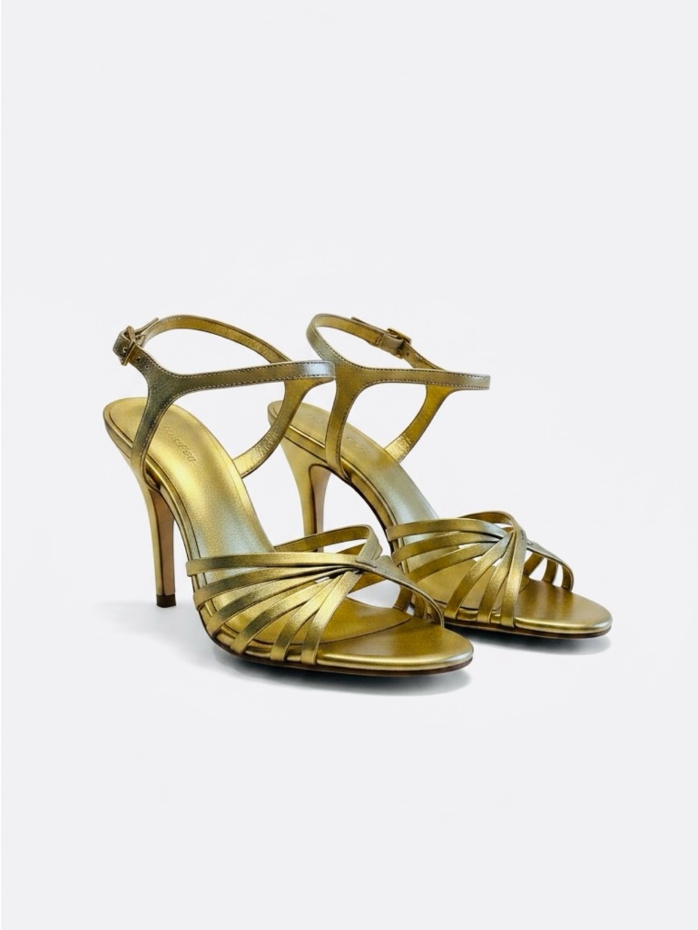 New REFORMATION Metallic Gold Strappy Block 3” Heel Wedding Guest Sandals 📐6.5